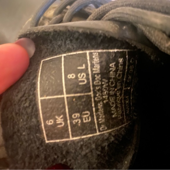 Dr marten 8 eyelid size us 8 - Picture 2 of 4